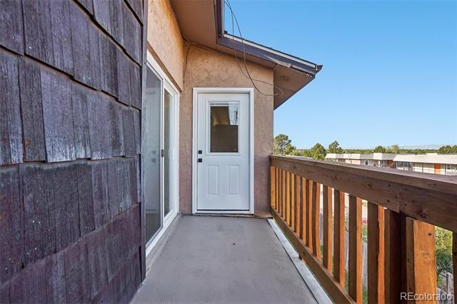 865 S Quebec Street Unit: 303B