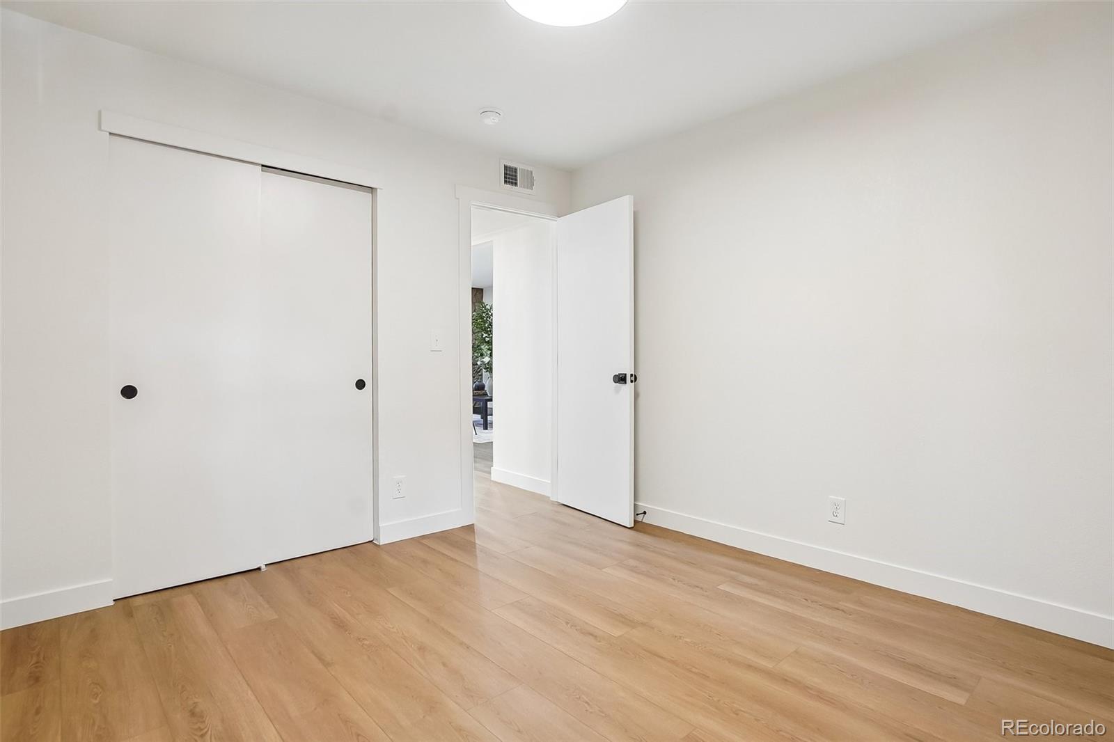 865 S Quebec Street Unit: 303B