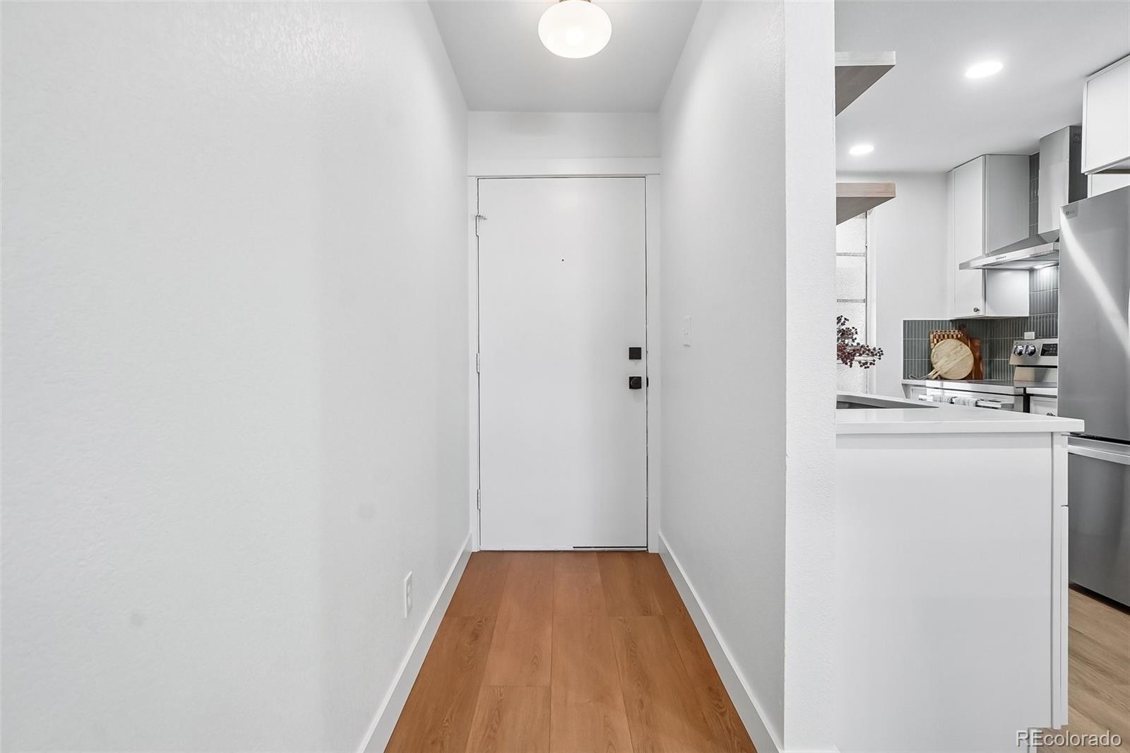 865 S Quebec Street Unit: 303B