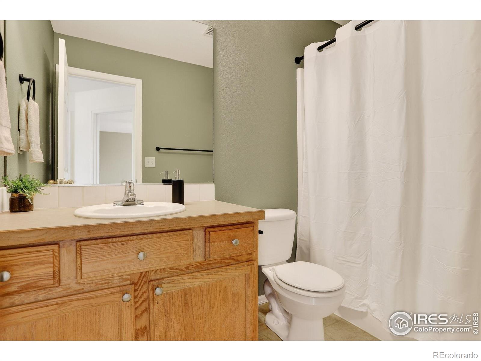 3256 Thundering Herd Way