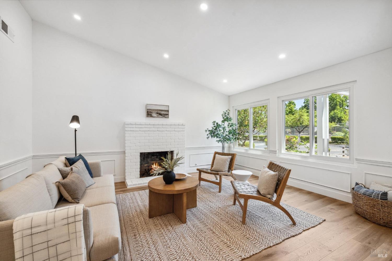 1732 Arroyo Sierra Cir