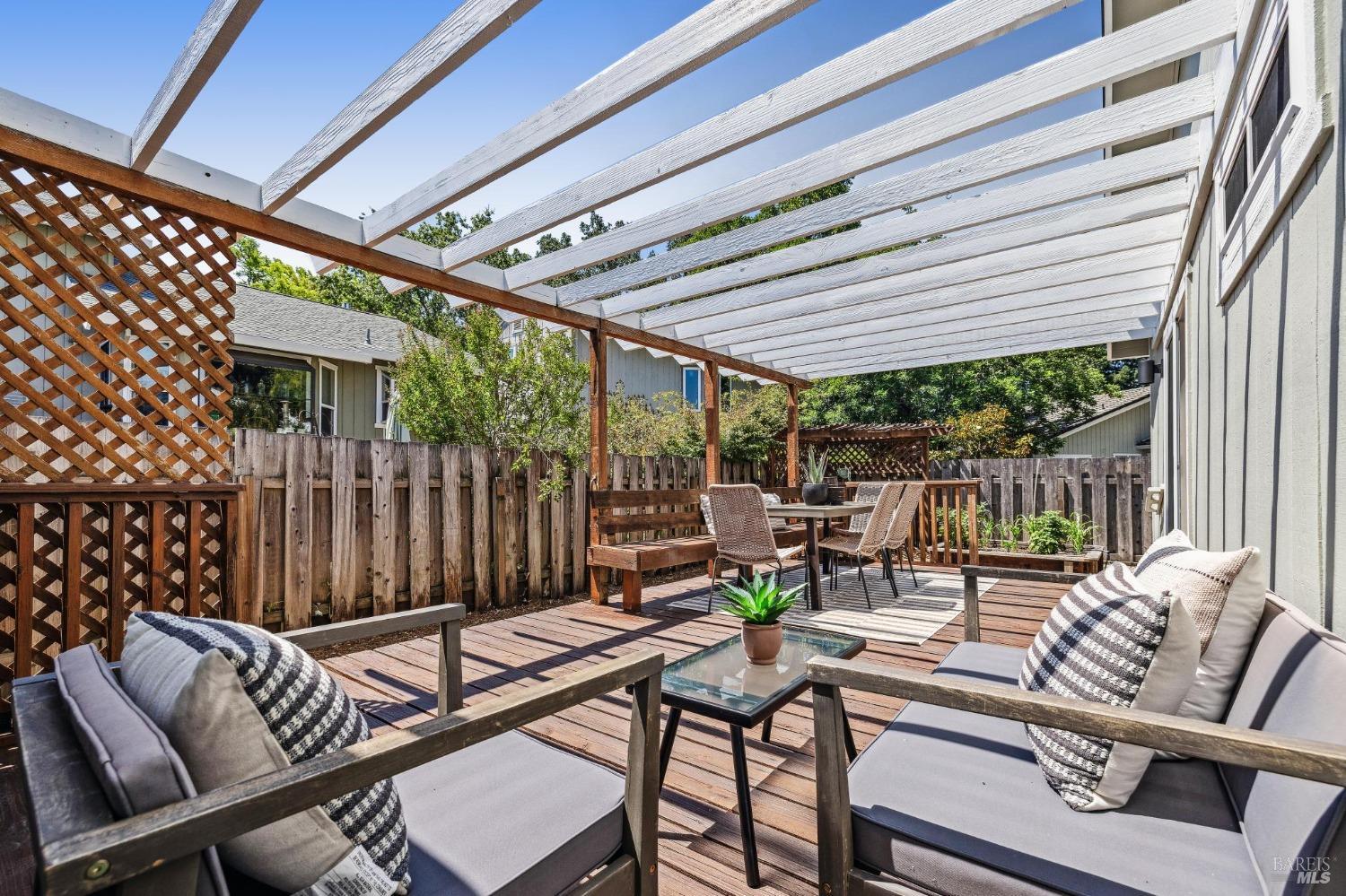 1732 Arroyo Sierra Cir