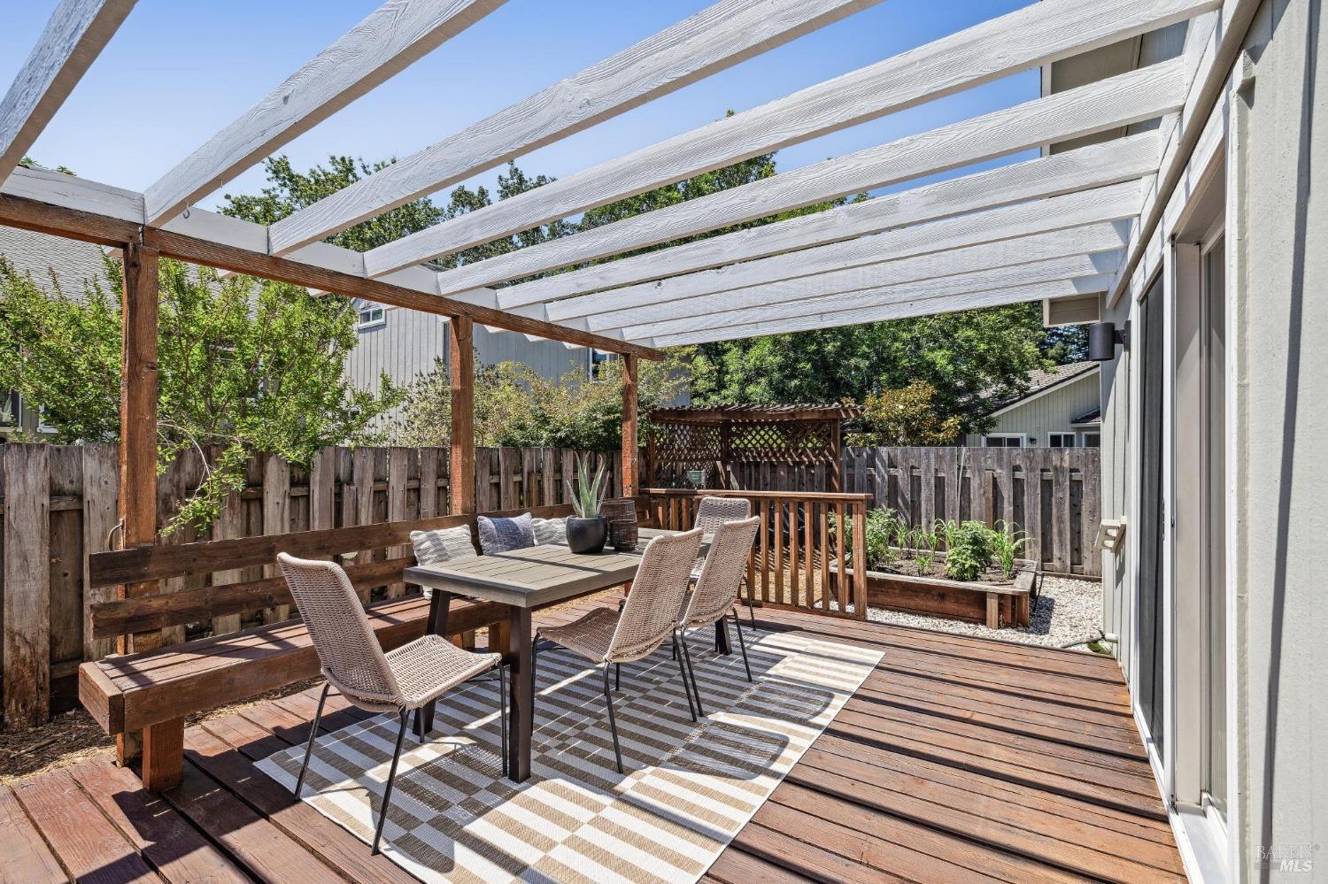 1732 Arroyo Sierra Cir