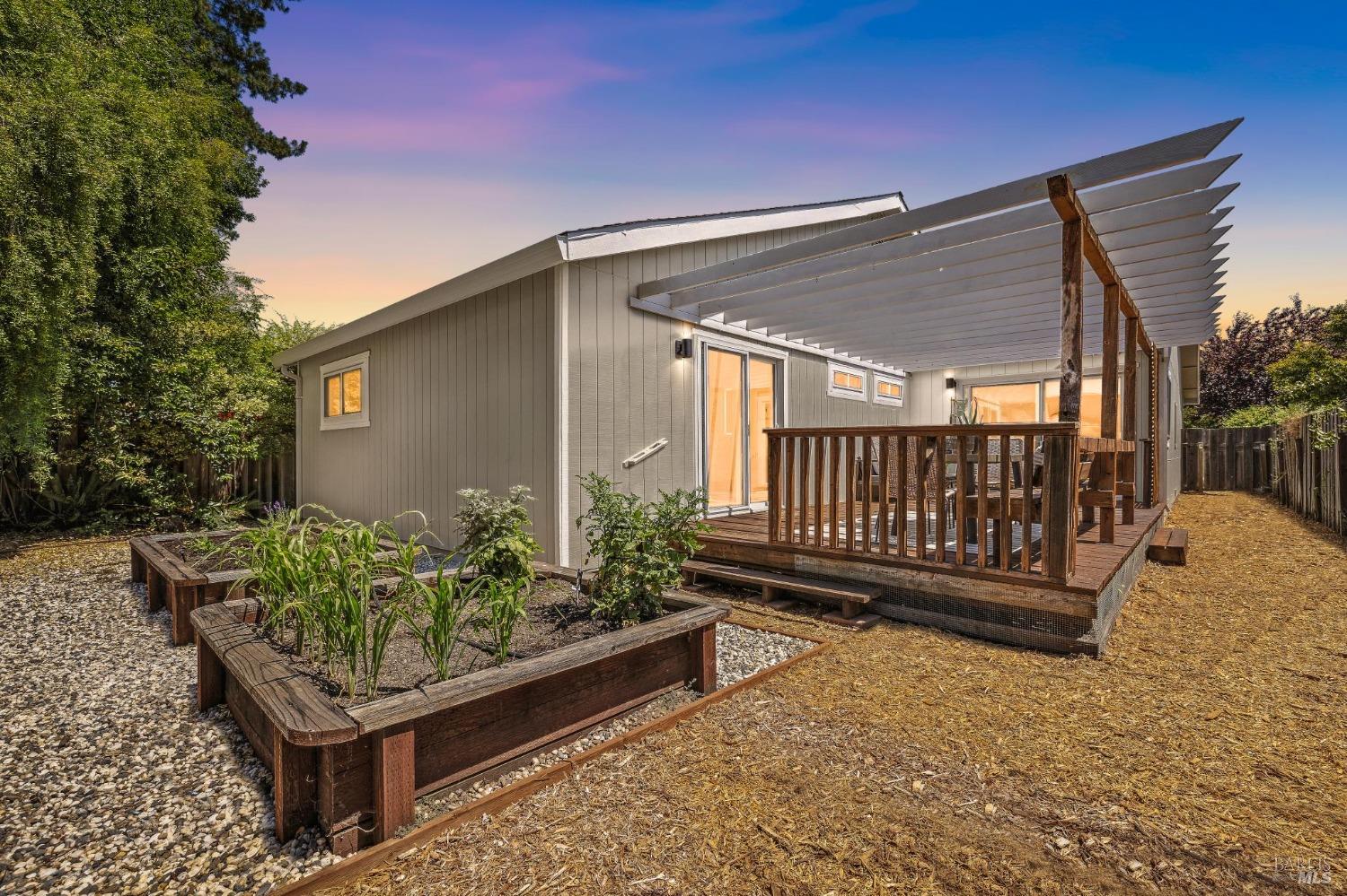 1732 Arroyo Sierra Cir