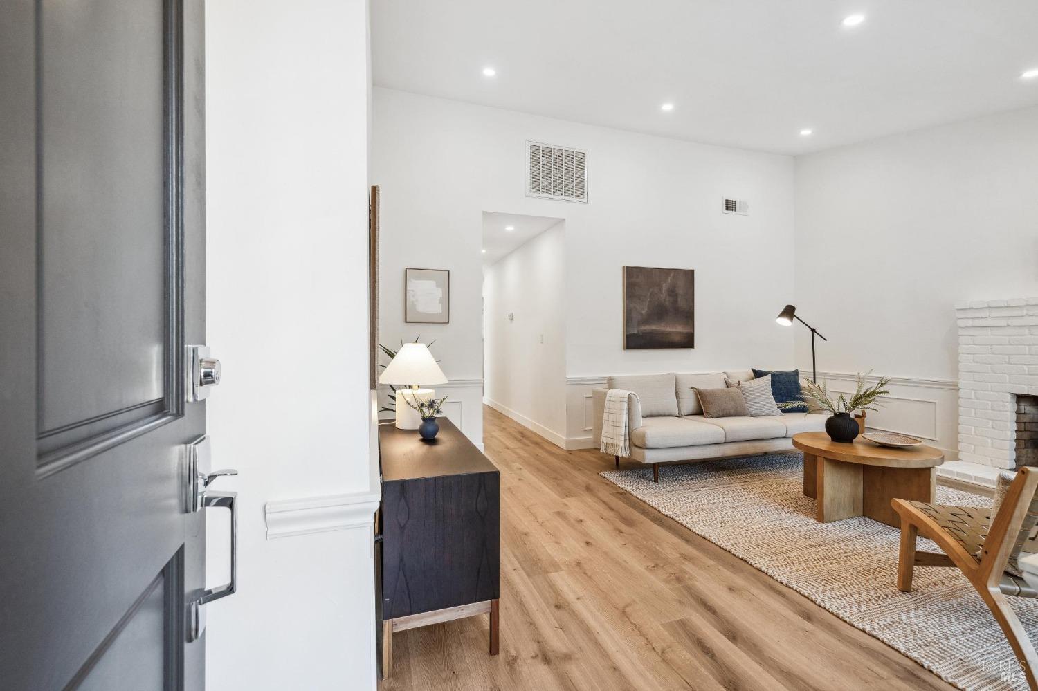 1732 Arroyo Sierra Cir