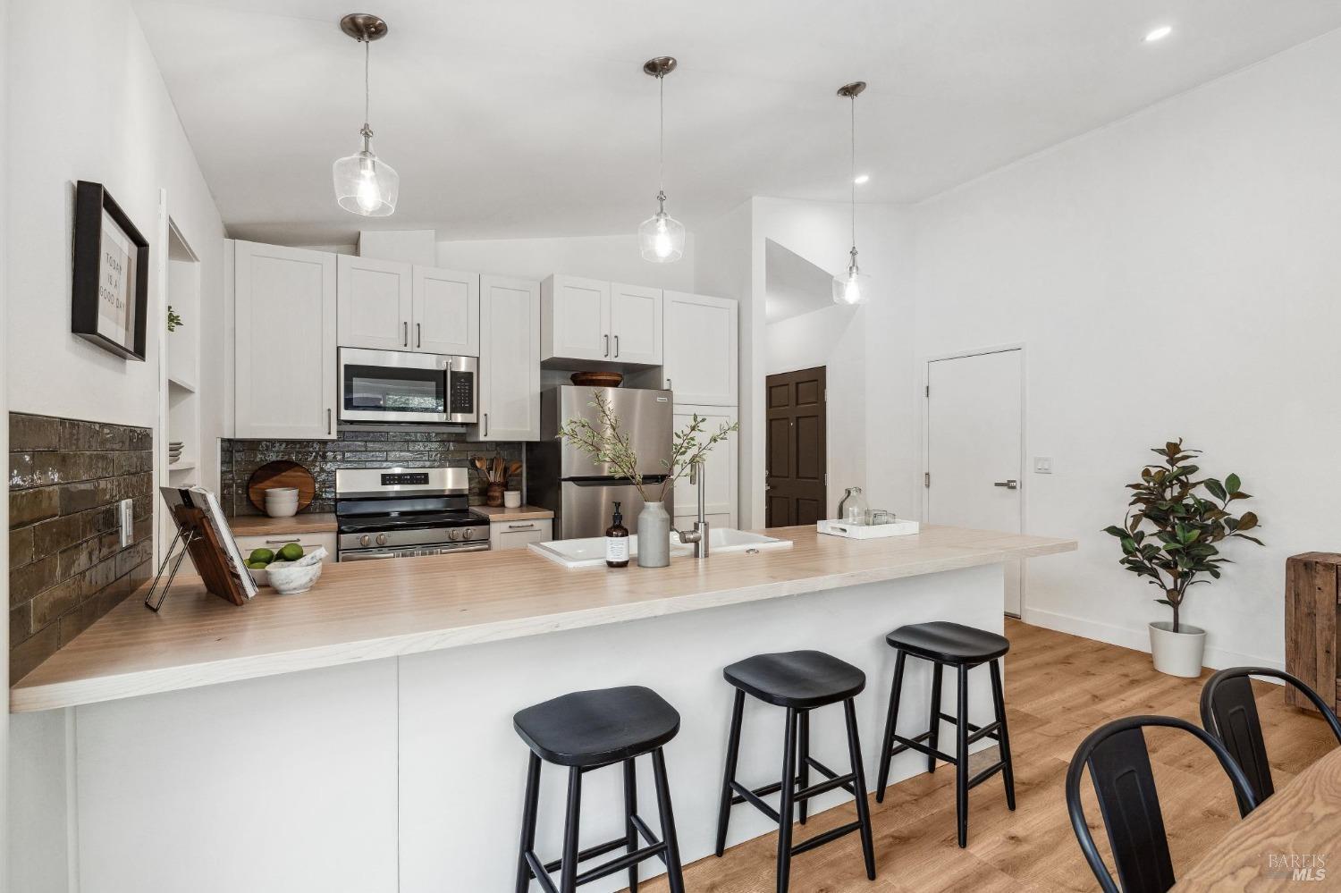 1732 Arroyo Sierra Cir