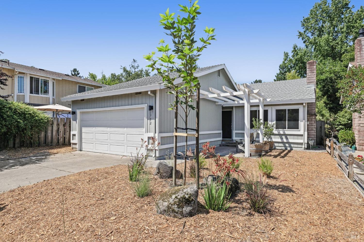 1732 Arroyo Sierra Cir