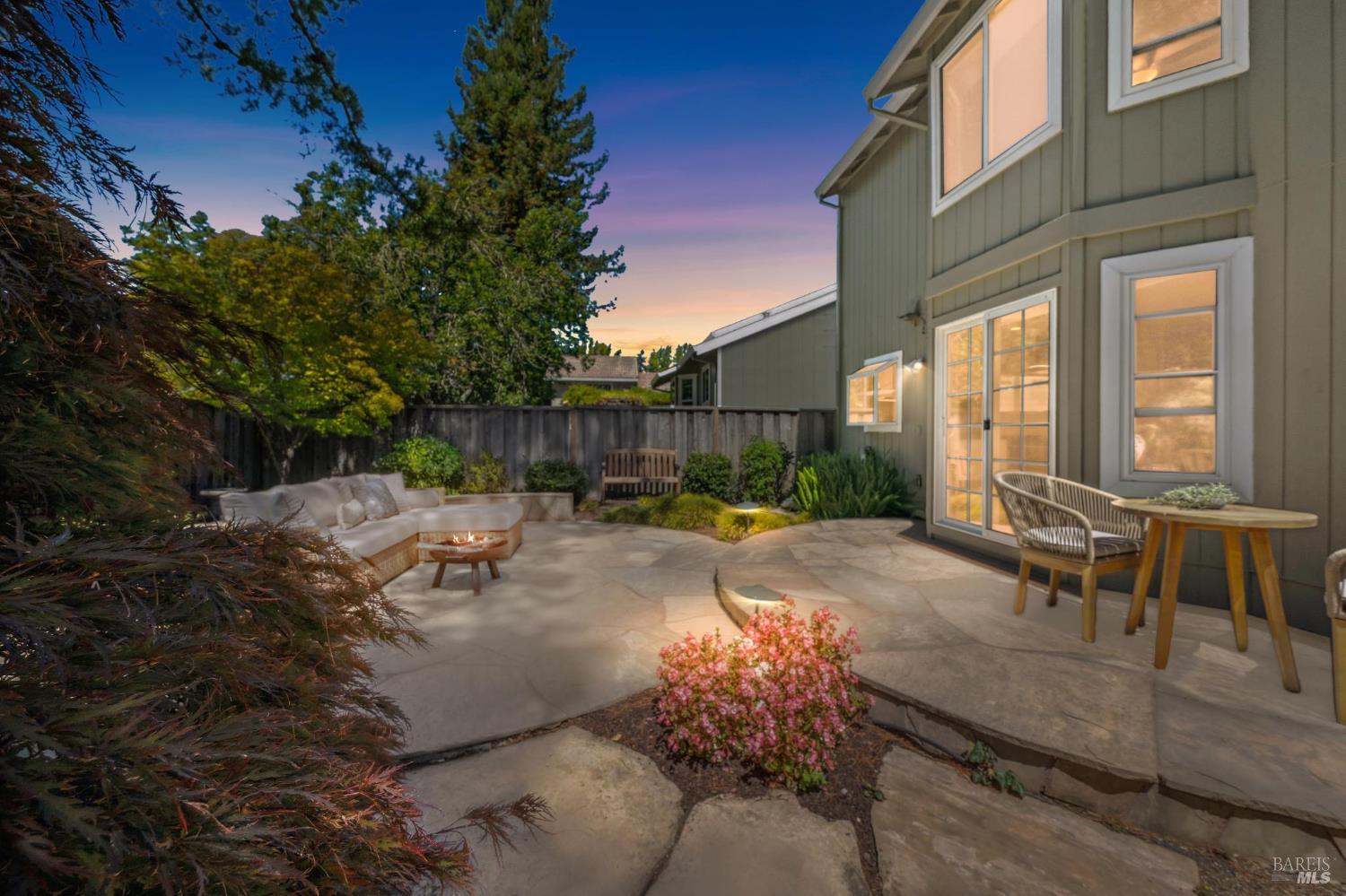 1736 Arroyo Sierra Cir