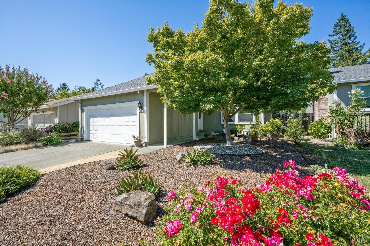 1736 Arroyo Sierra Cir