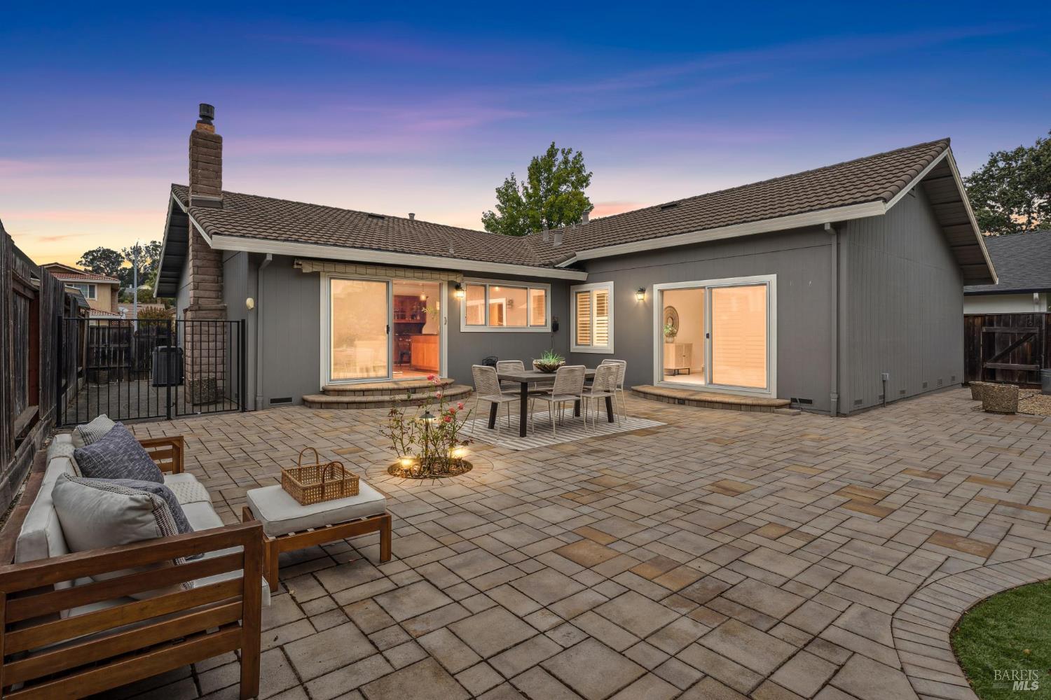 304 Parkview Ct