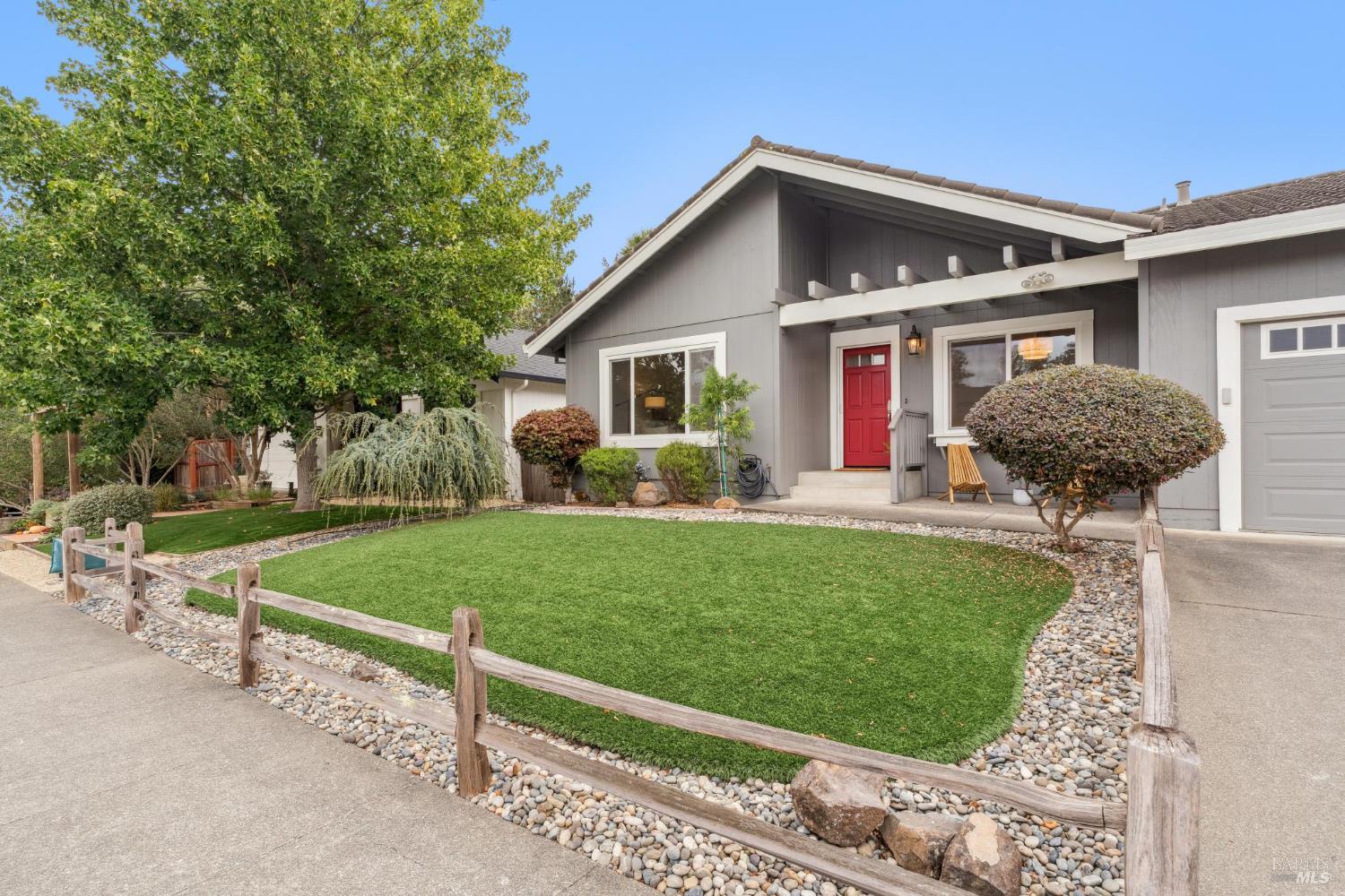 304 Parkview Ct