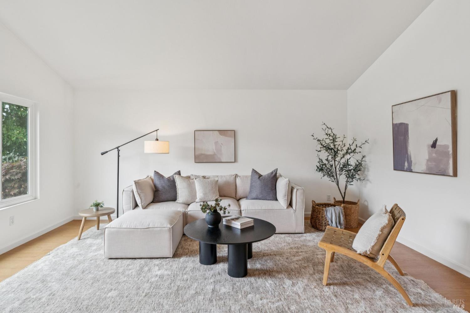 304 Parkview Ct