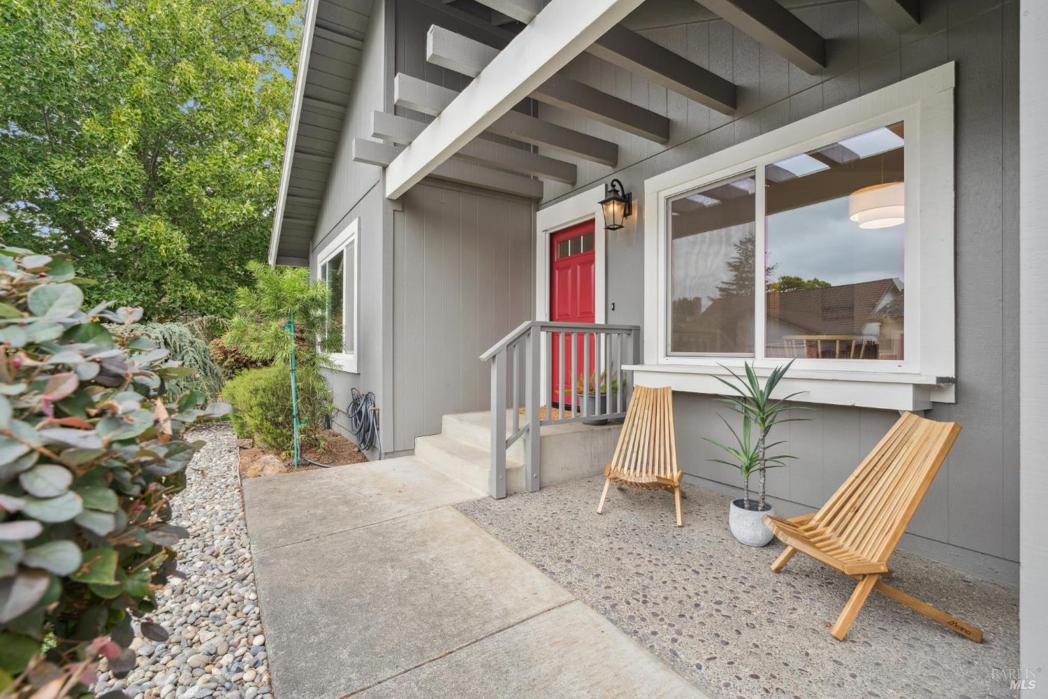 304 Parkview Ct