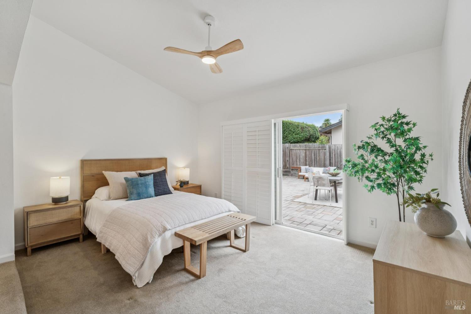 304 Parkview Ct