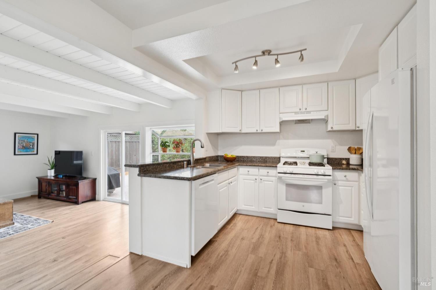 1276 Beechwood Drive