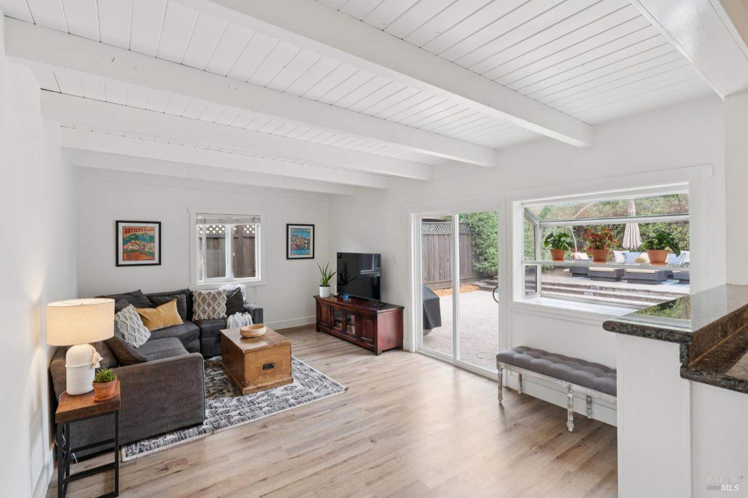 1276 Beechwood Drive