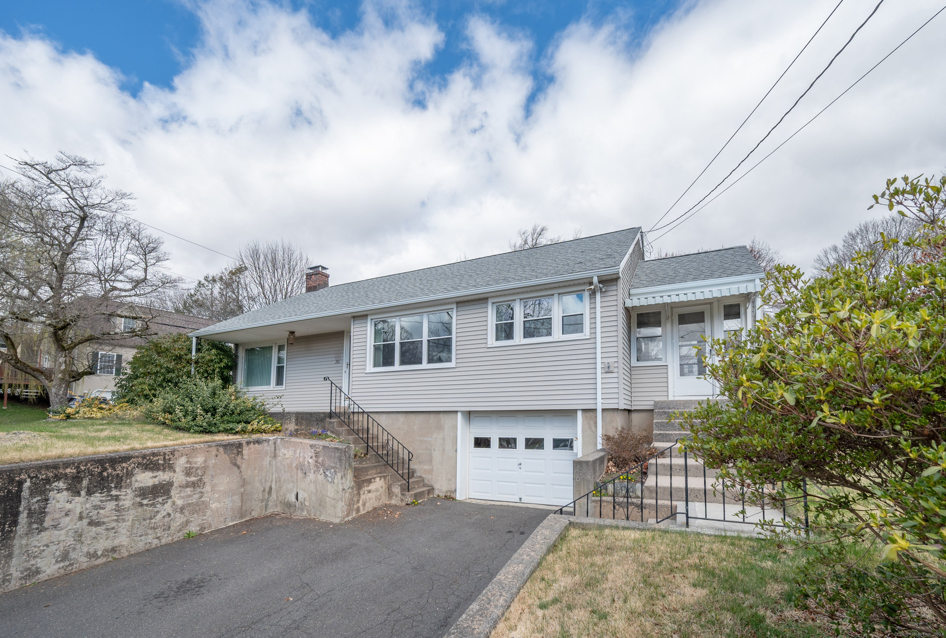 291 West Center Street