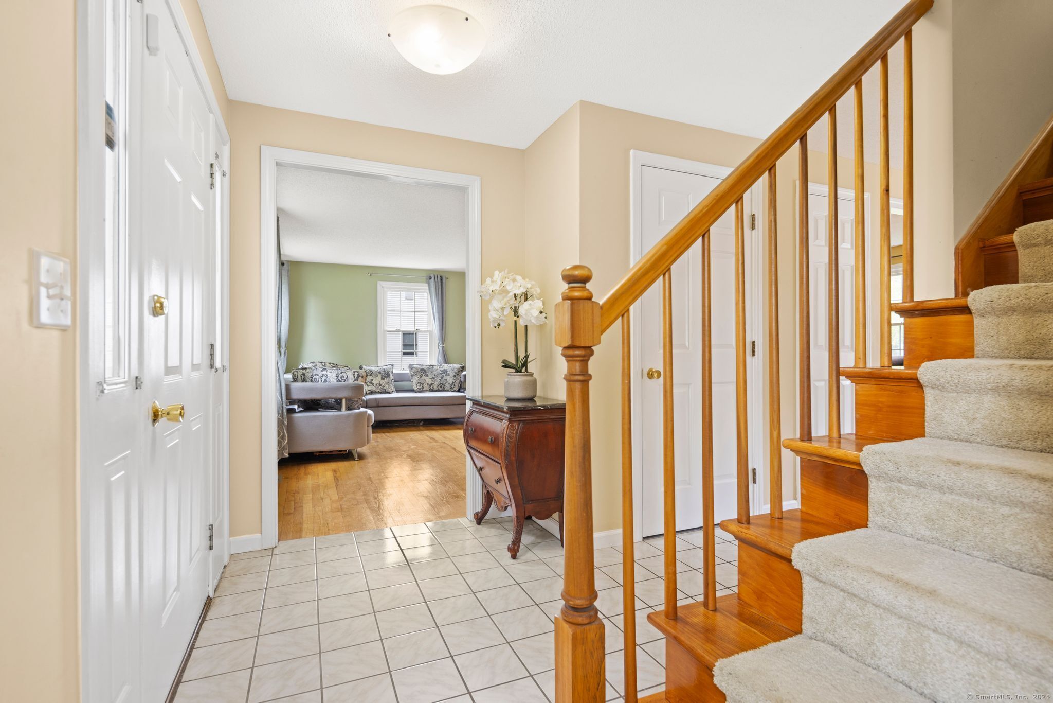 48 Perrin Lane