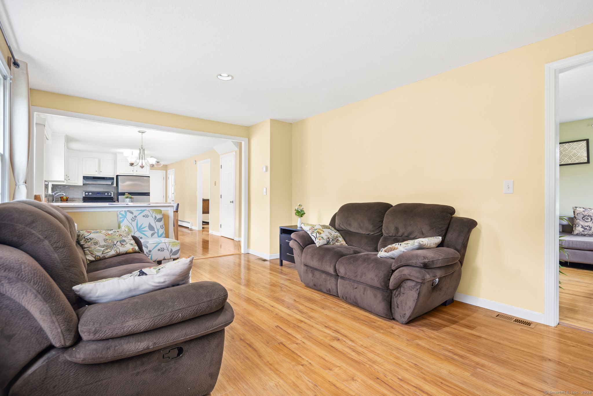 48 Perrin Lane