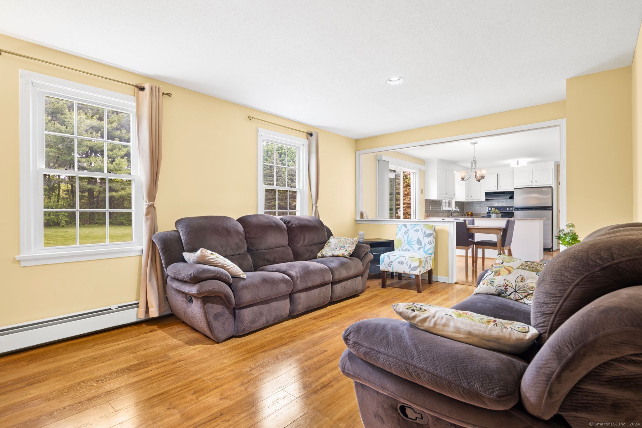 48 Perrin Lane