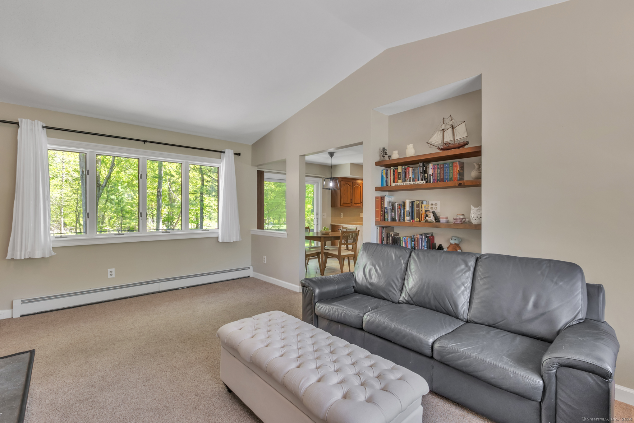 96 Stonefield Trail