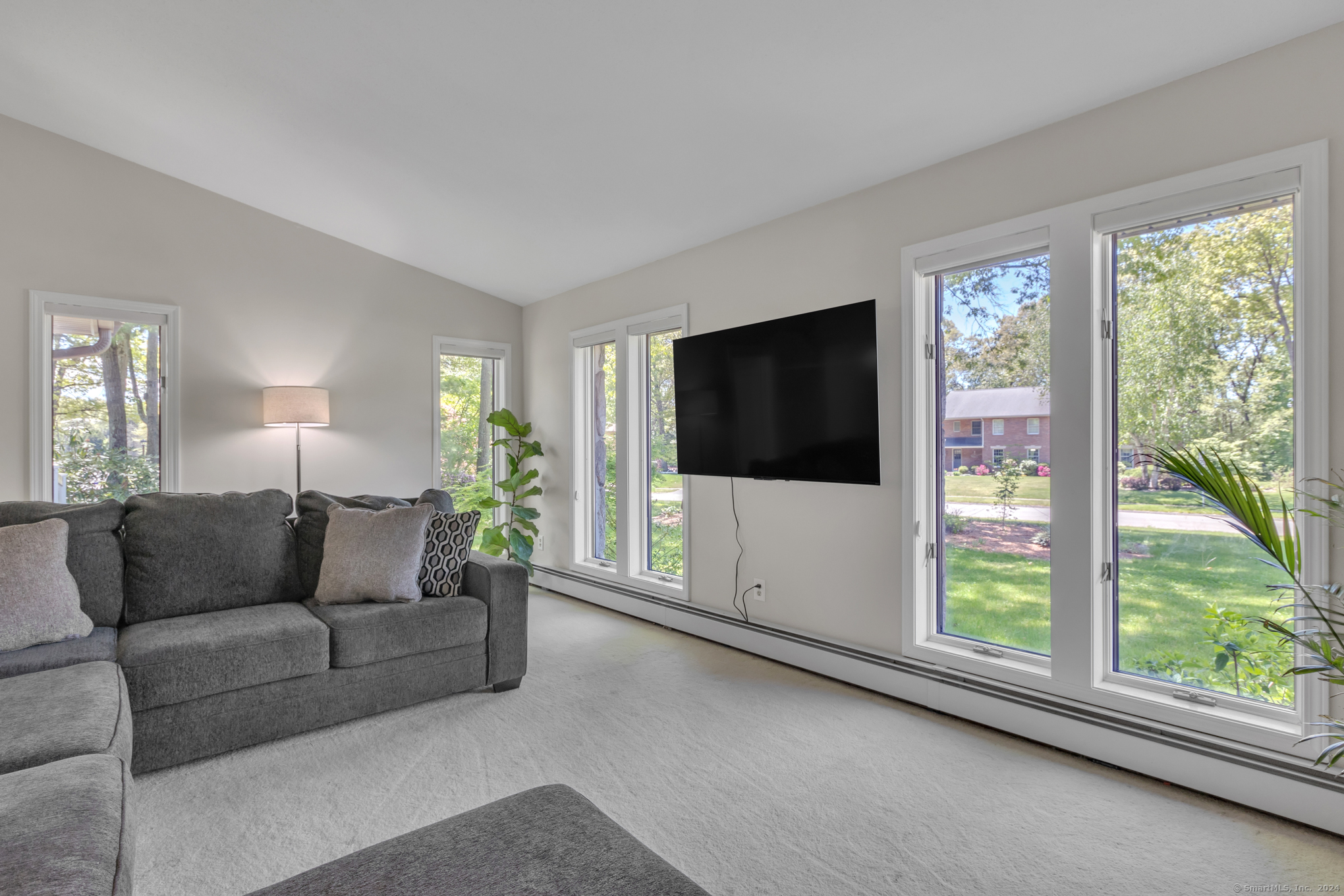 96 Stonefield Trail