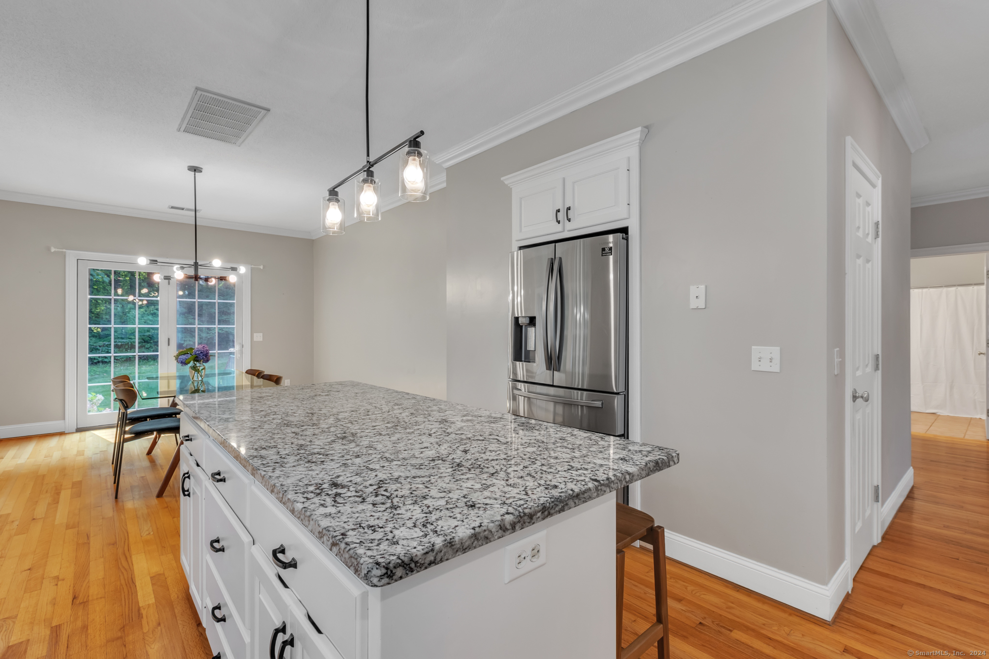 6 Boulder Ridge Drive
