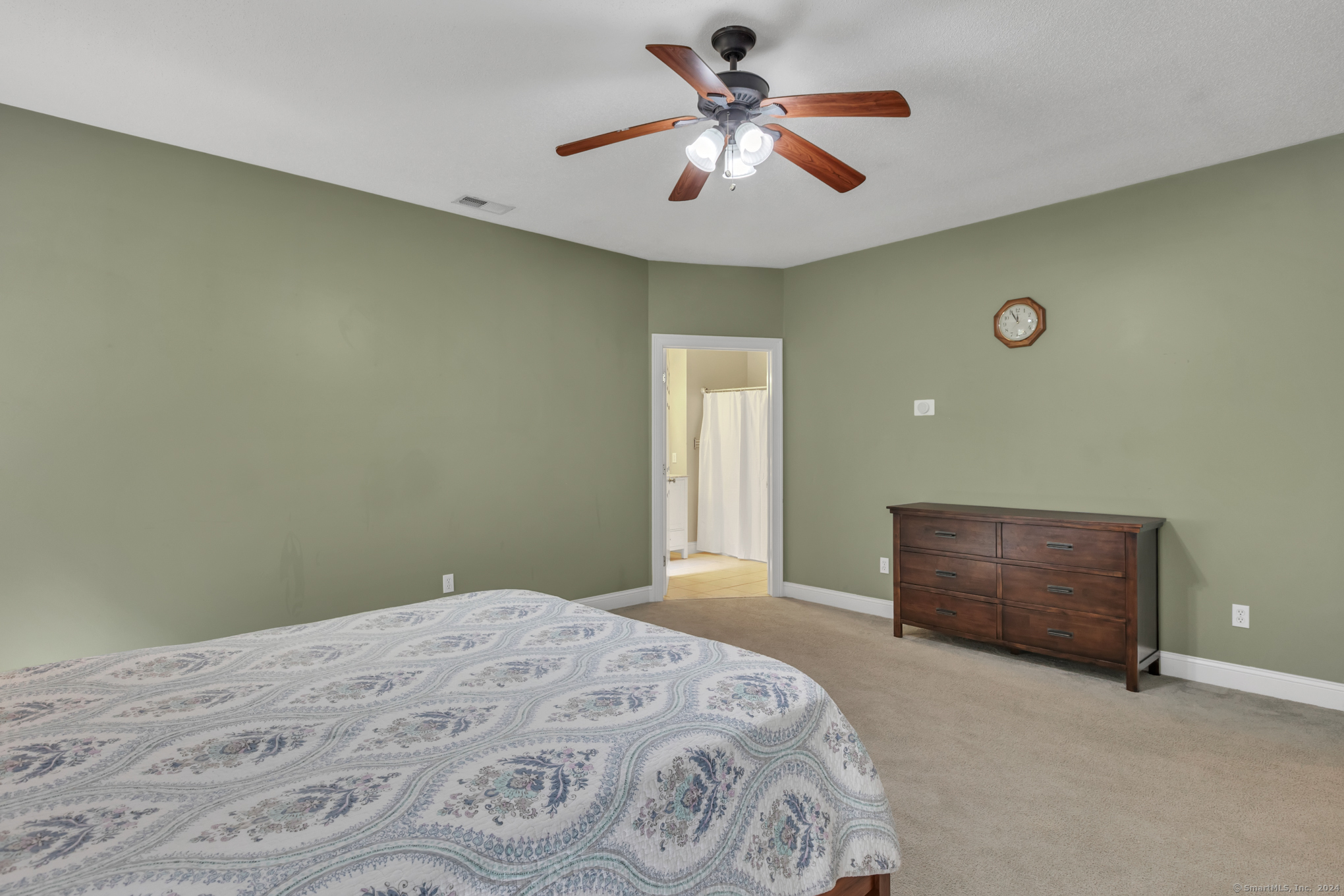6 Boulder Ridge Drive
