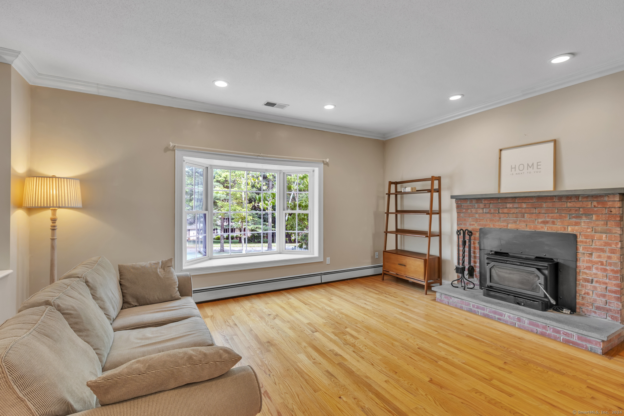 6 Boulder Ridge Drive