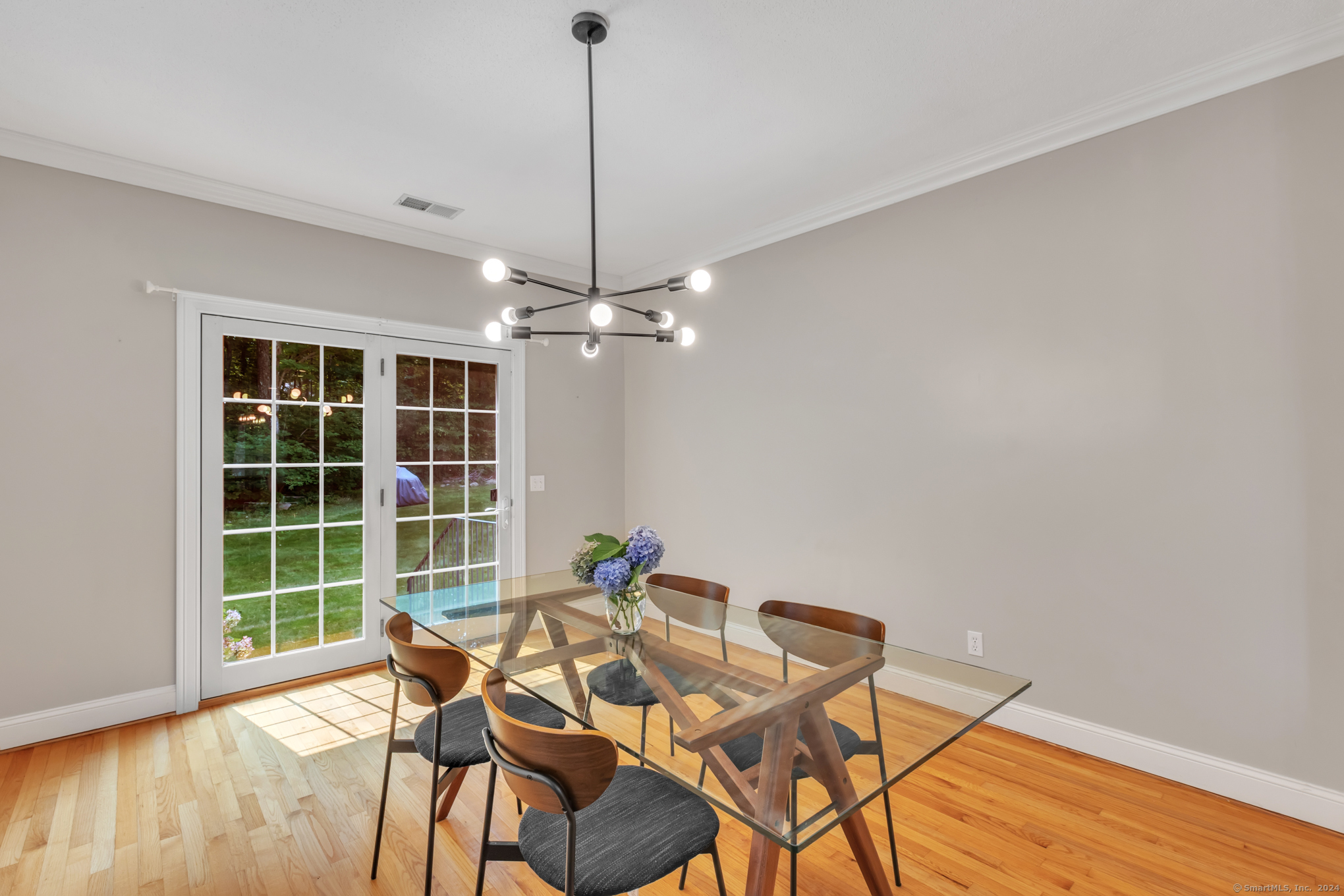 6 Boulder Ridge Drive