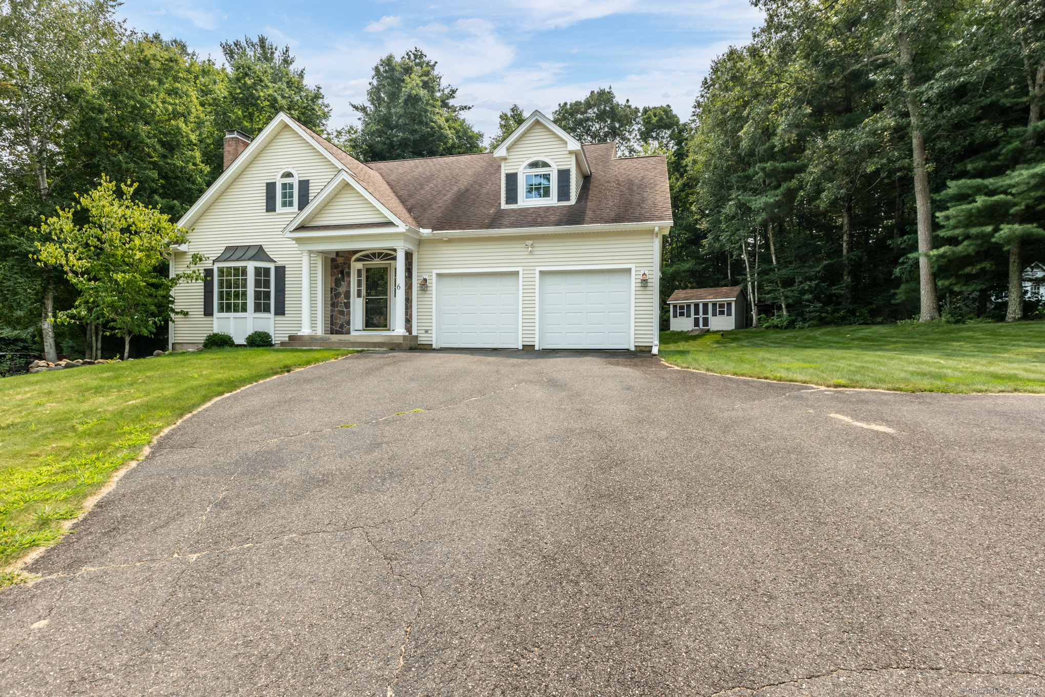 6 Boulder Ridge Drive