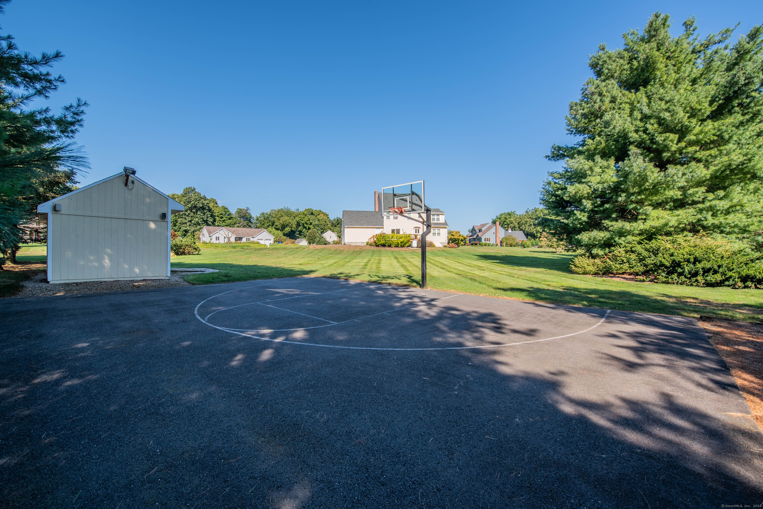 10 Olde Farm Road