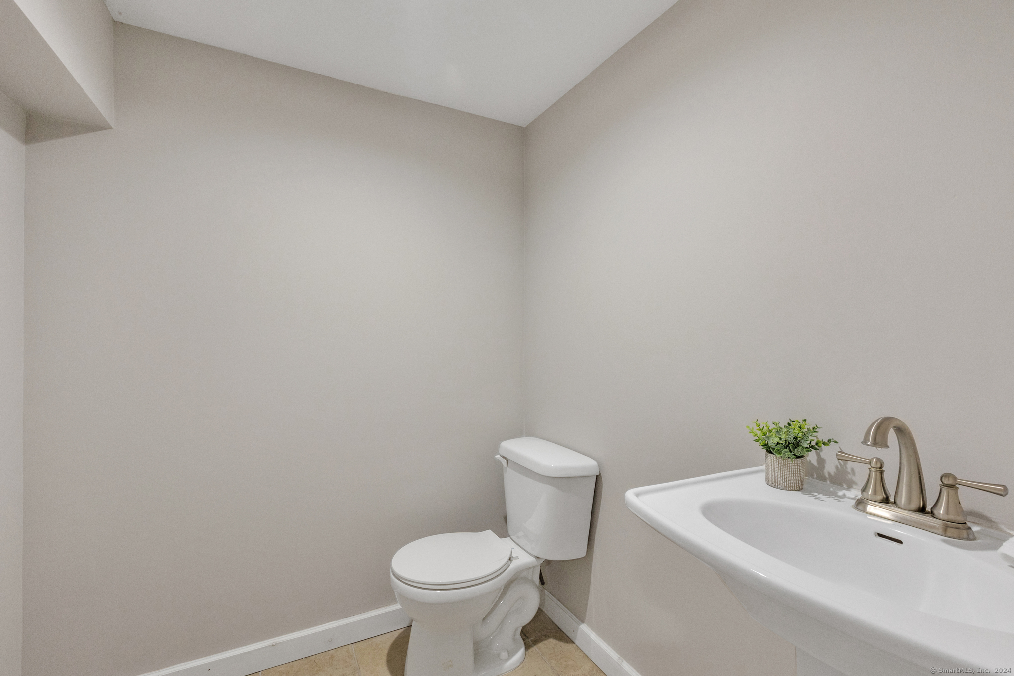 37 Newell Hill Road