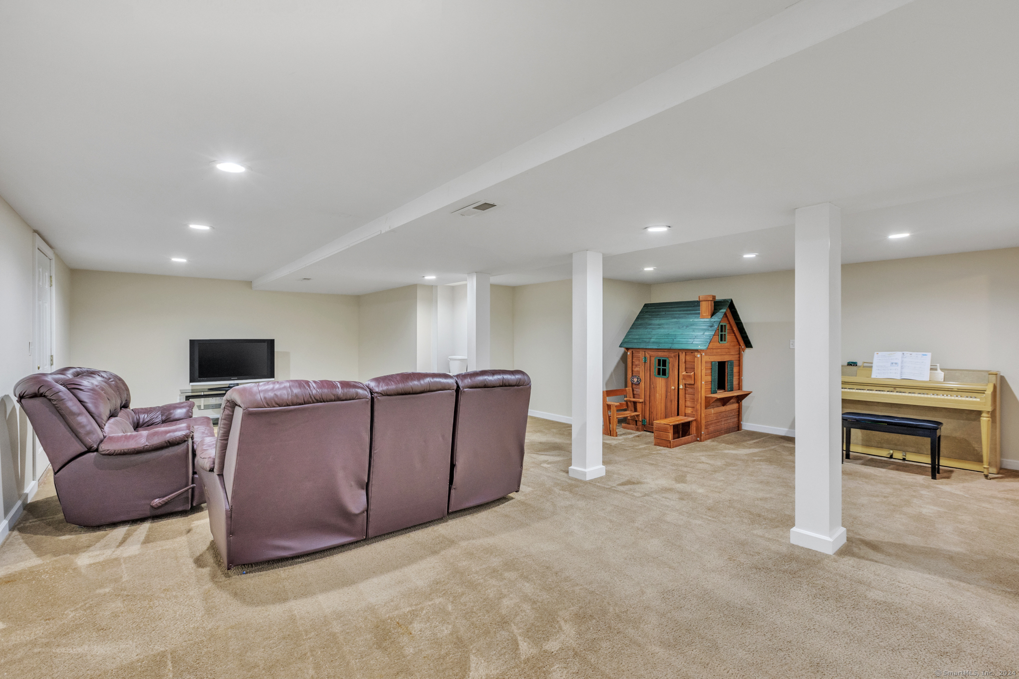 37 Newell Hill Road