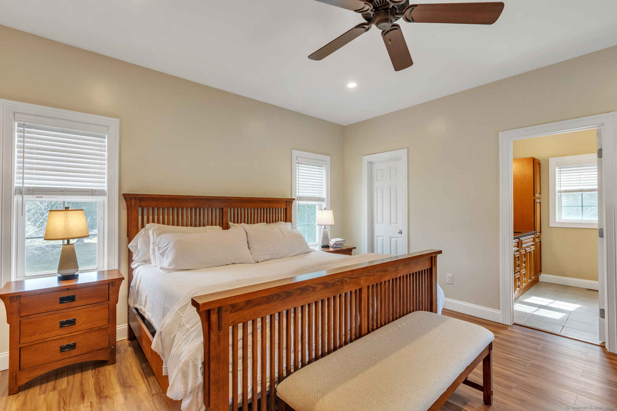 5 Christopher Court 5