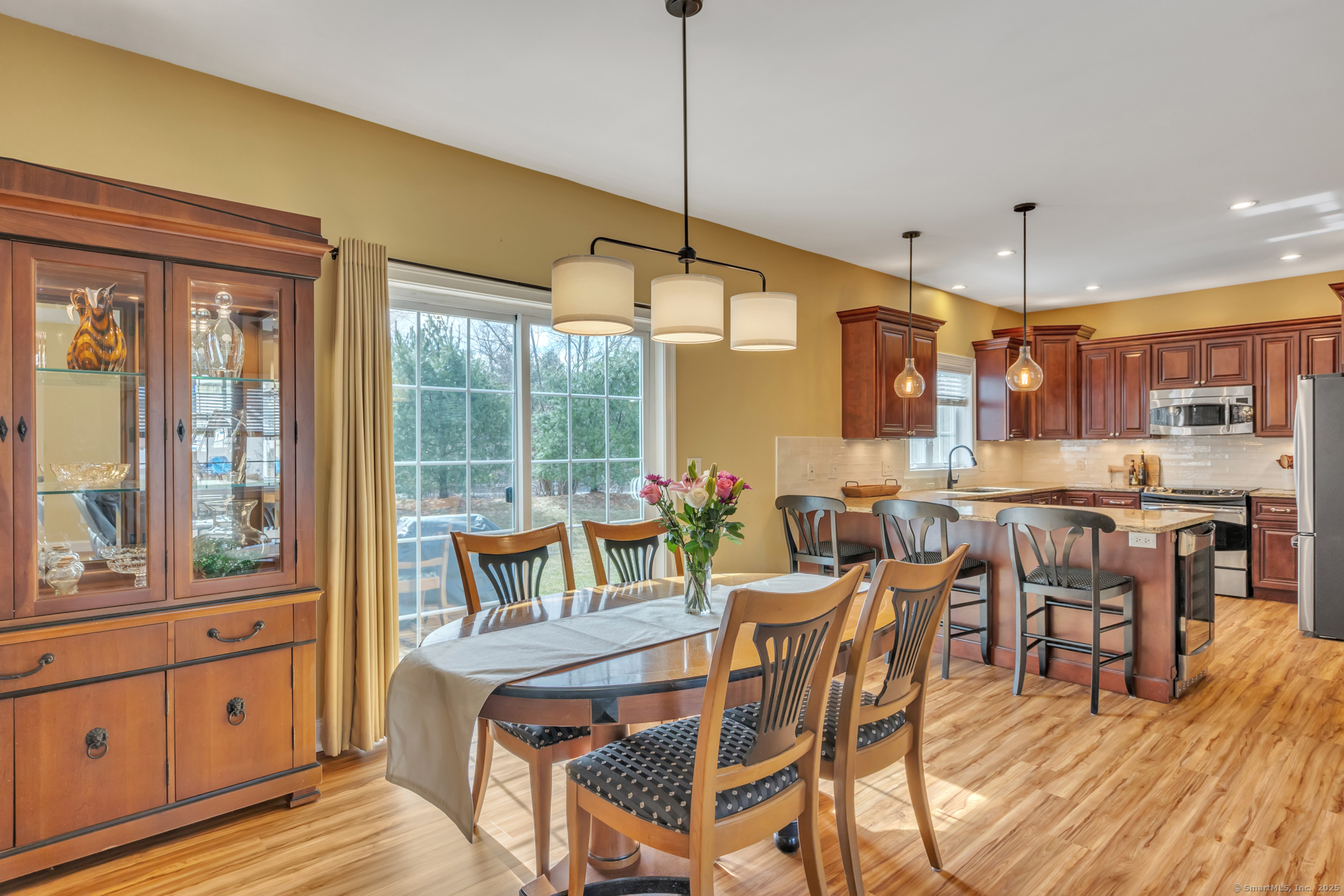 5 Christopher Court 5