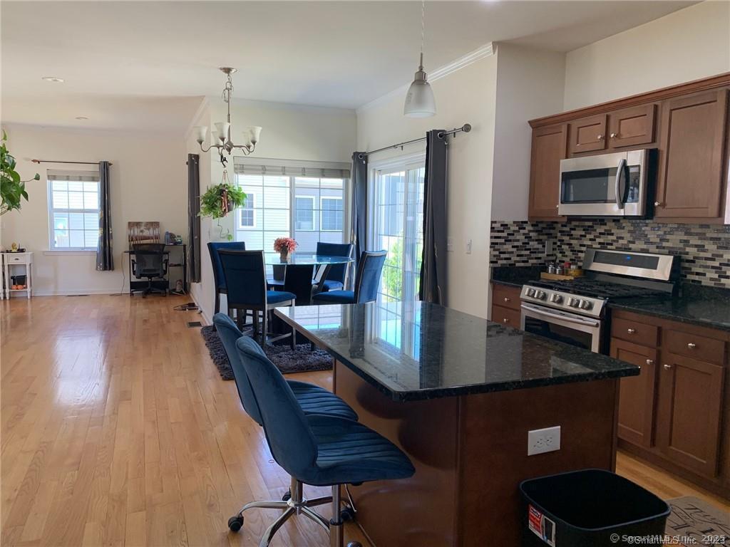 75 Windermere Village Road 75