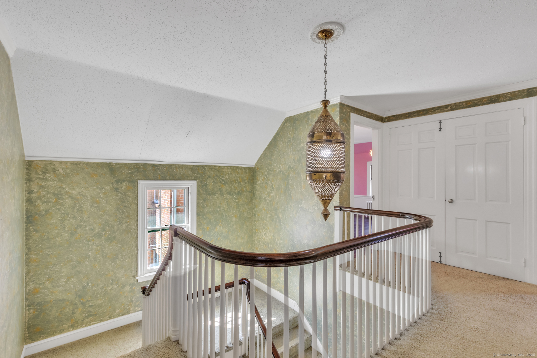 366 Bloomfield Avenue