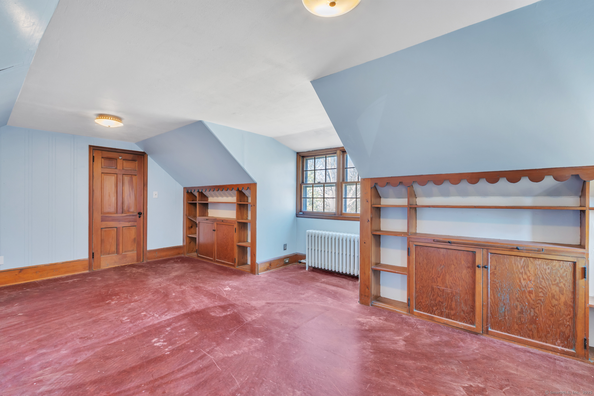 366 Bloomfield Avenue