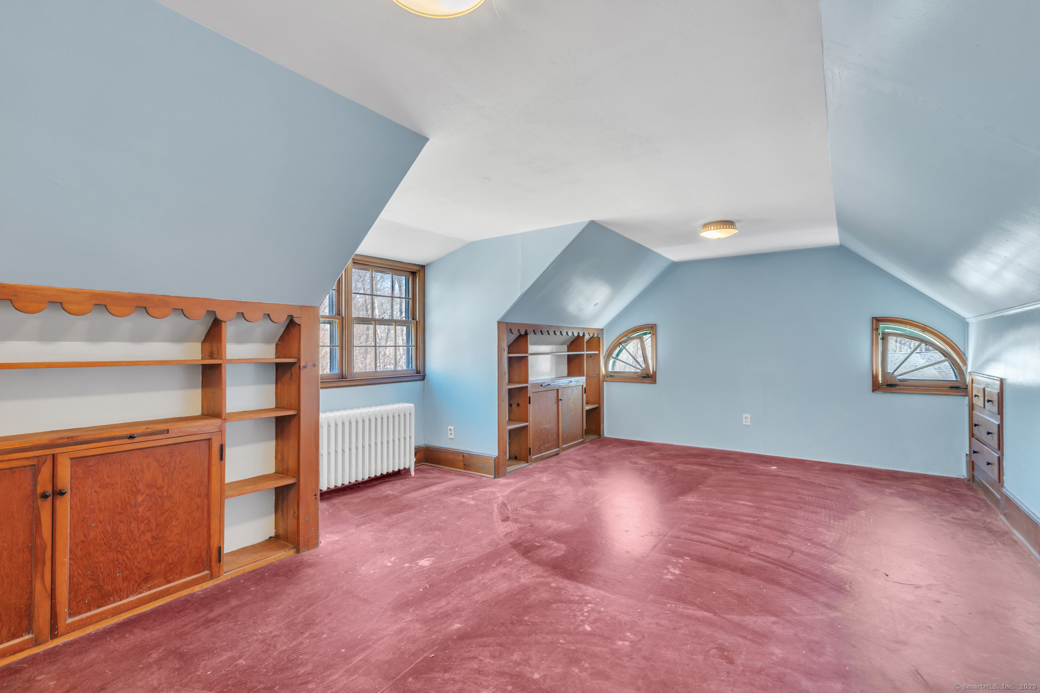 366 Bloomfield Avenue