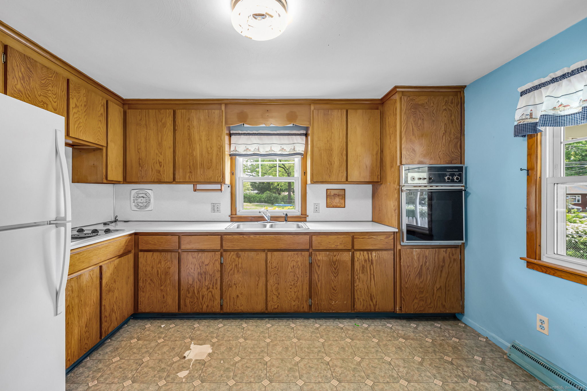 1 Pine Grove Avenue