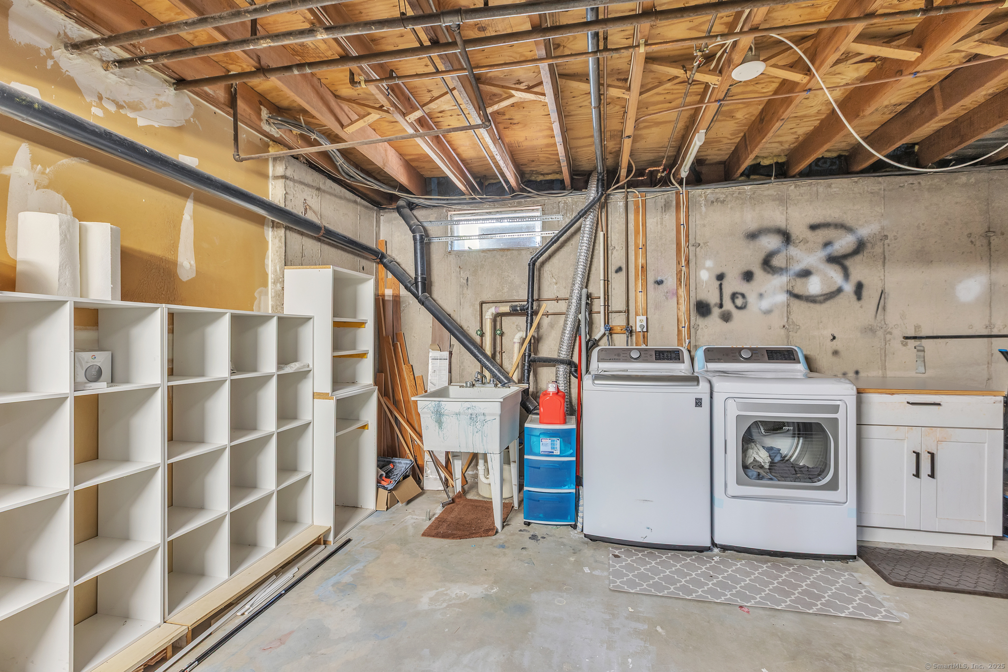 17 Saint Marc Circle B