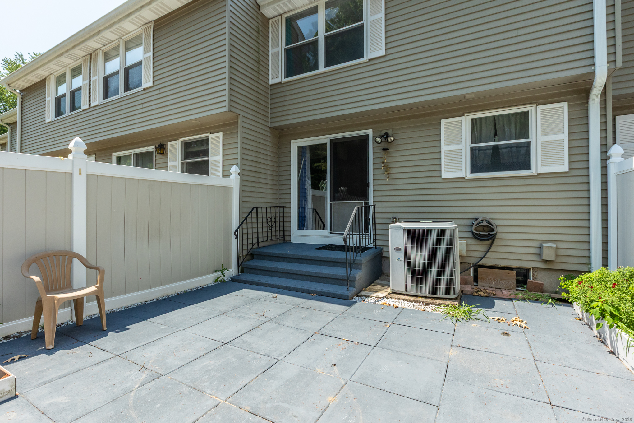 17 Saint Marc Circle B