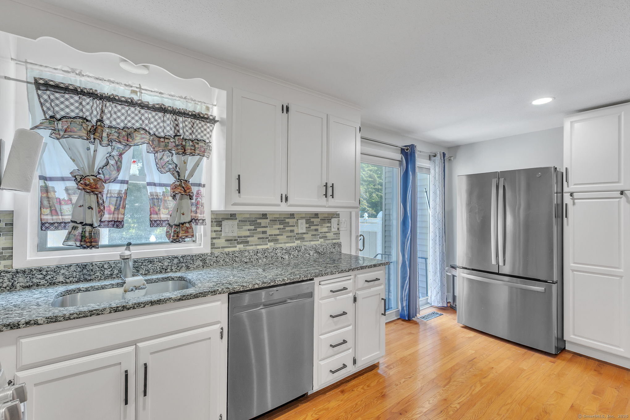 17 Saint Marc Circle B