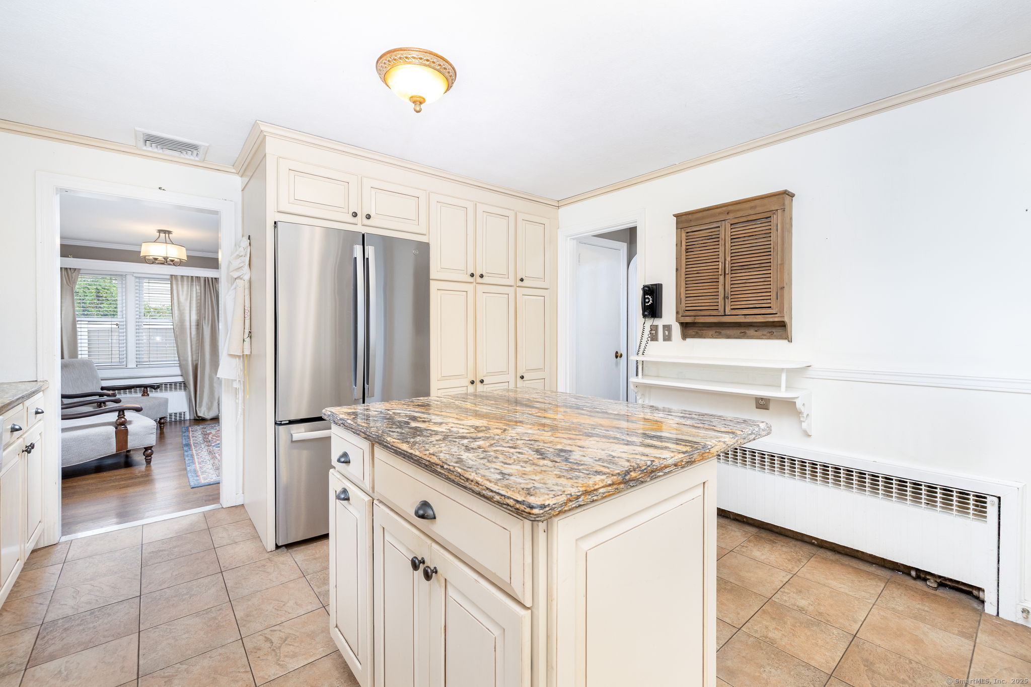 89 Longvue Drive
