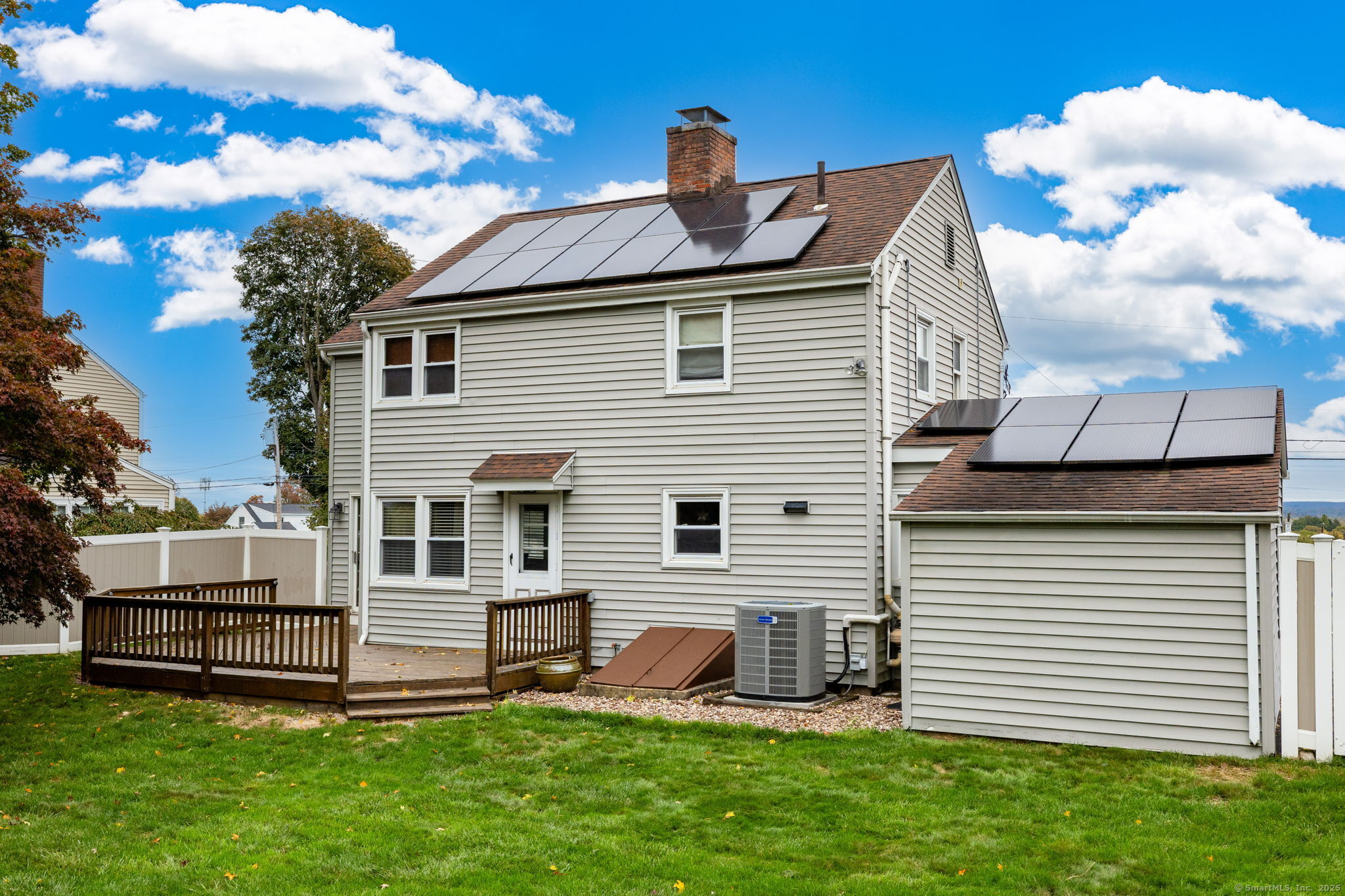 89 Longvue Drive