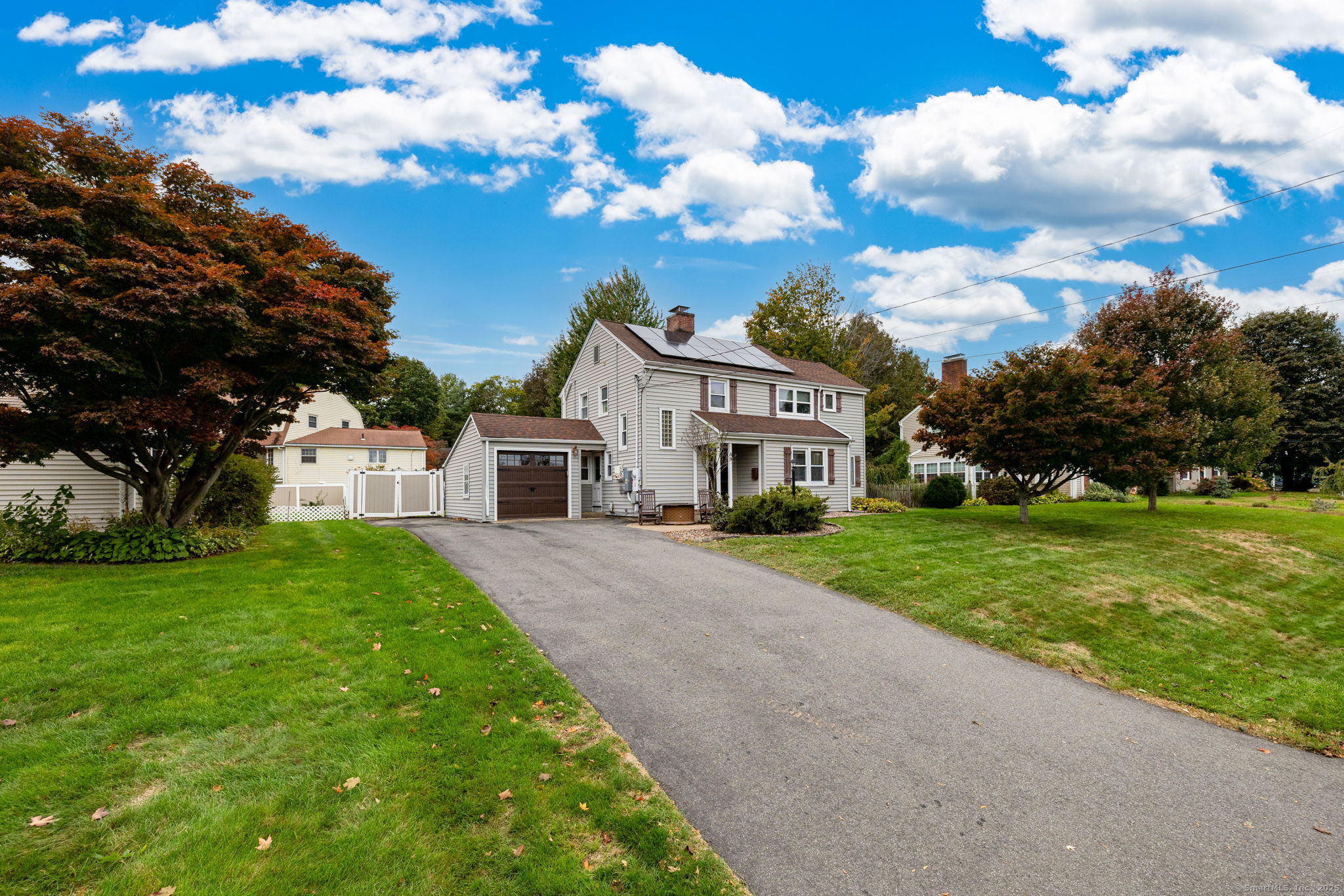 89 Longvue Drive