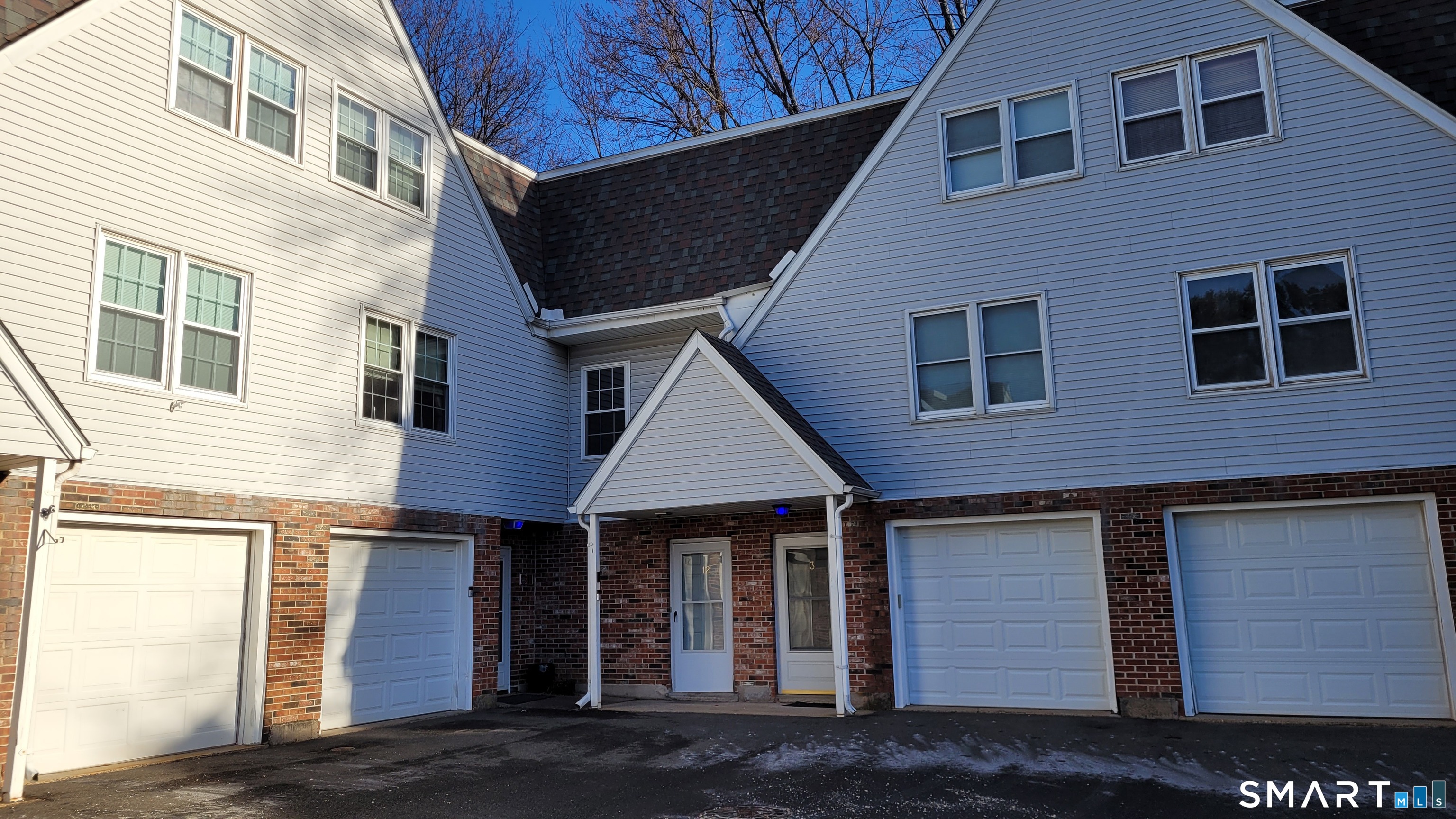 260 Burlington Avenue APT 12