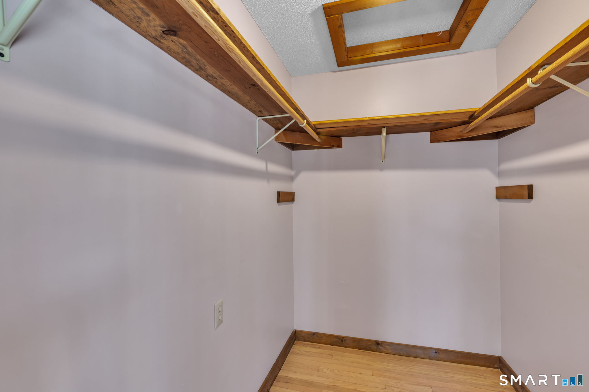 155 Diamond Ledge Road