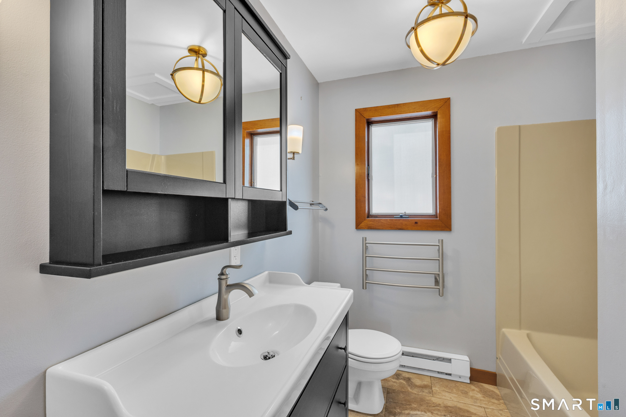 155 Diamond Ledge Road